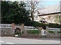 Wall with formal Alcove feature, Greenway Road,  Galmpton