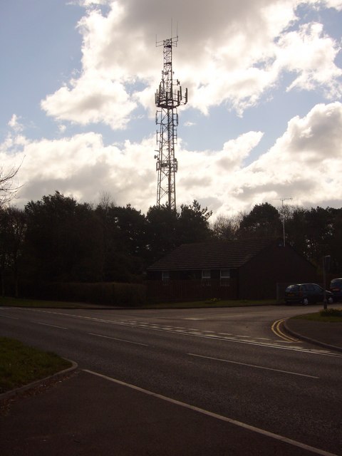 Mobile Phone Mast, Corfe Hills School.