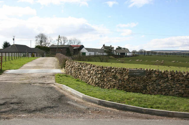 Farm road to Thomarston Farm