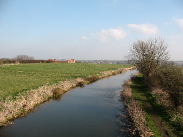 The Chesterfield Canal at Clayworth © Gordon Hatton :: Geograph Britain ...