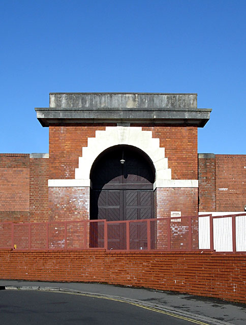 Old Gate at Horfield Prison © Linda Bailey cc-by-sa/2.0 :: Geograph ...