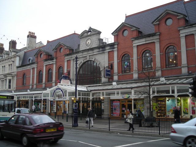 Victoria Shopping Centre © idris :: Geograph Britain and Ireland