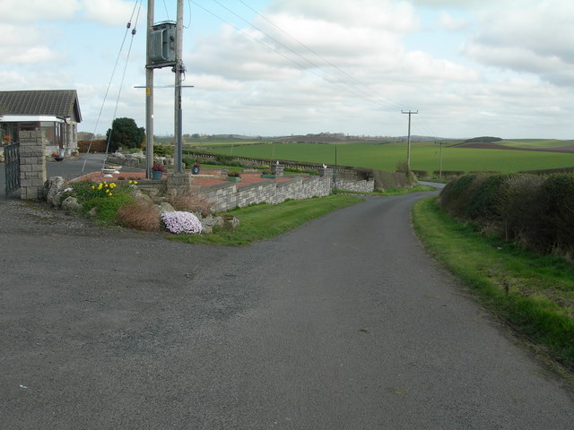 Modern bungalow and minor road at Harpertoun