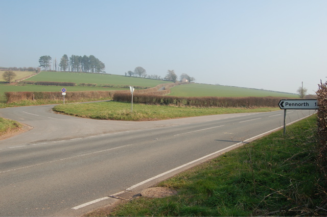 A40 junction with minor road to Pennorth