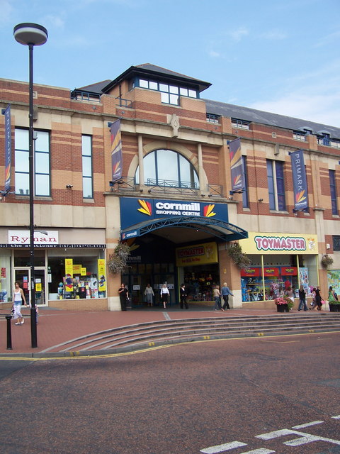 Cornmill Shopping Centre © Adam Brookes cc-by-sa/2.0 :: Geograph ...