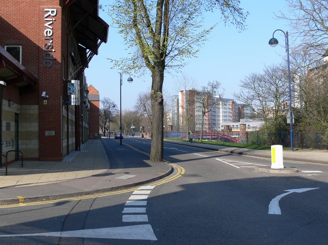 Looking north along Western Boulevard,... © Mat Fascione :: Geograph ...