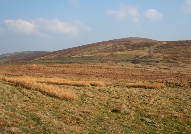 View from summit of Moel Pearce to... © Espresso Addict cc-by-sa/2.0 ...