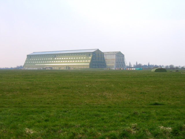 Airship Hangars Cardington Beds © Rodney Burton Cc By Sa20