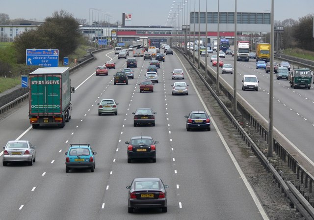 The busy M1 motorway © Mat Fascione cc-by-sa/2.0 :: Geograph Britain ...