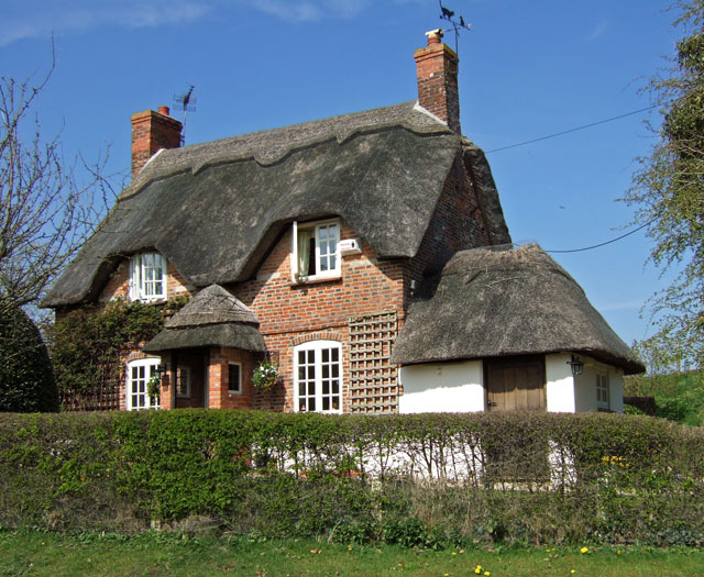 Little Ashley Cottage - West Stour © Mike Searle :: Geograph Britain ...