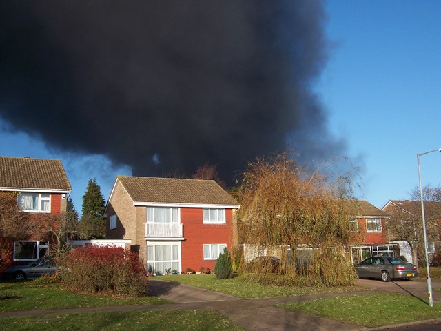 Buncefield Oil Depot Explosion: Sunday 11 December 2005