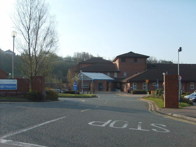 Rowley Regis Hospital © Gordon Griffiths cc-by-sa/2.0 :: Geograph ...