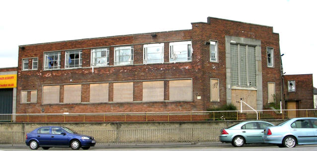 Odsal Police Station - Odsal Top © Betty Longbottom cc-by-sa/2.0 ...