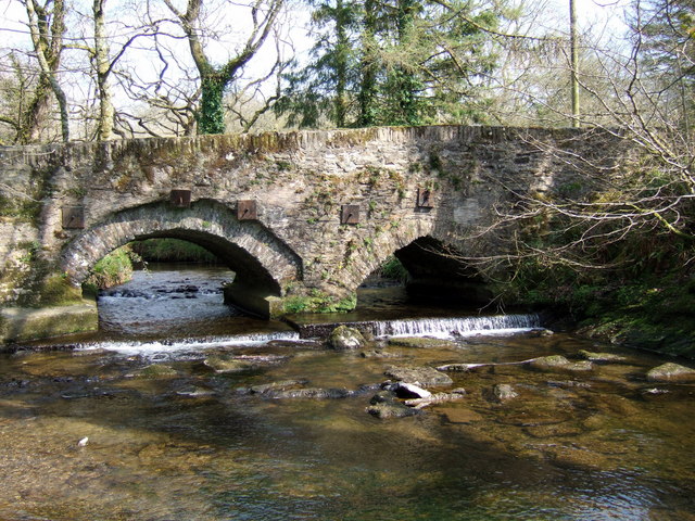 Afon Syfynwy At Farthing's Hook Bridge © Natasha Ceridwen De 