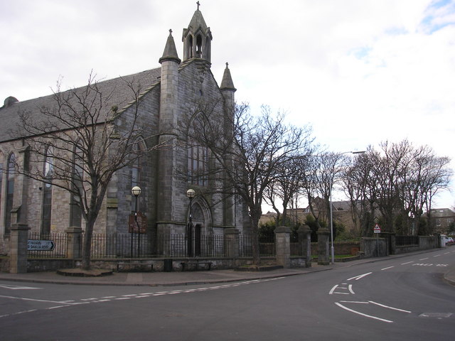 Buckhaven Parish Church © Sandy Gemmill Geograph Britain And Ireland