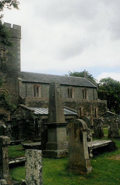 Kilmartin church & churchyard