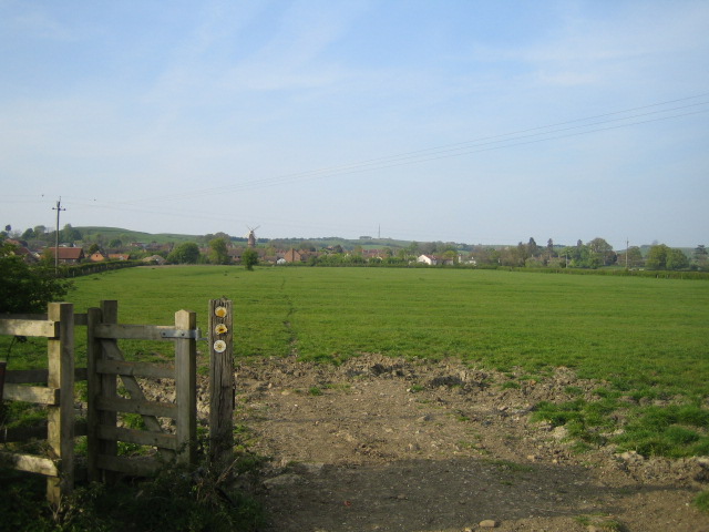 Field and footpath near Quainton
