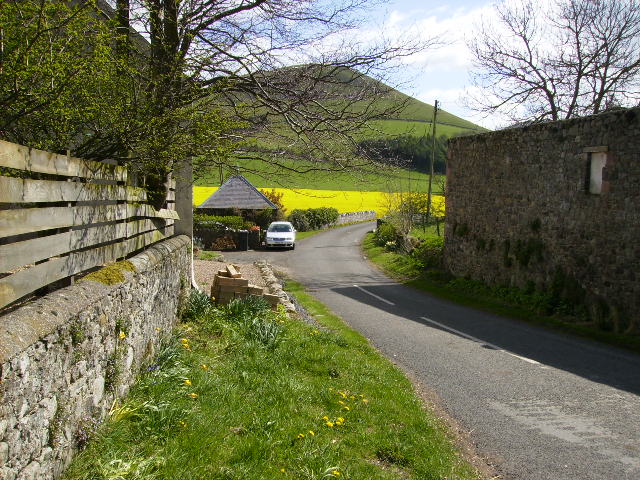 This lane at Primsidemill is a cul-de-sac that goes to Clifton