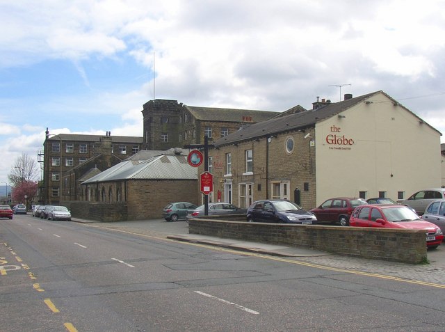 The Globe Inn and Acre Mills, Acre Street, Lindley-cum-Quarmby