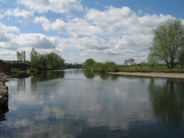 River Wye between Glasbury and Hay