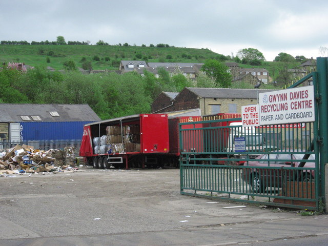 Paper recycling centre