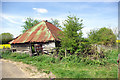 Derelict building by Great Hook