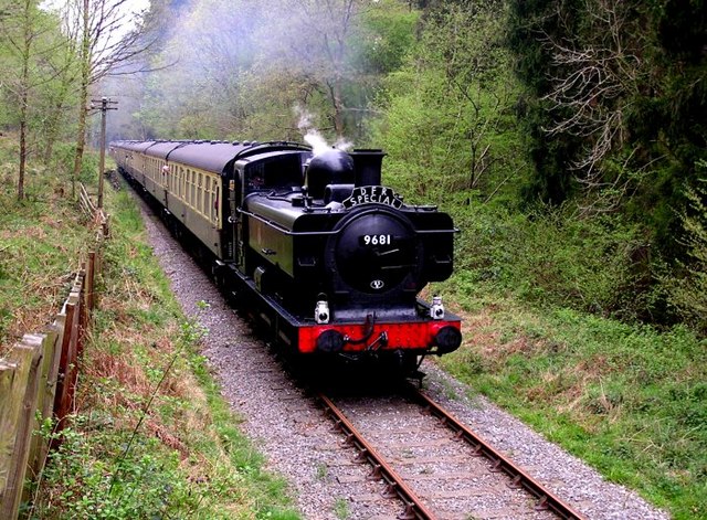 Dean Forest Railway © Stuart Wilding cc-by-sa/2.0 :: Geograph Britain ...