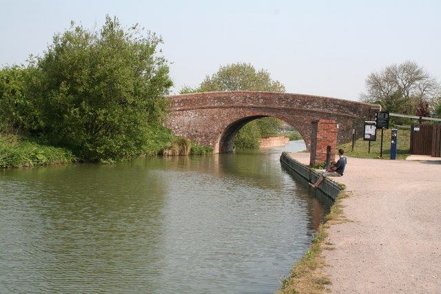 Bedwyn Wharf Bridge, Kennet  and Avon Canal