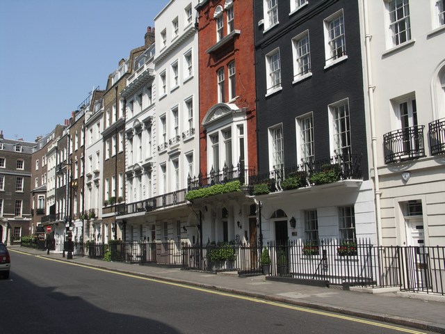 Queen Street, Mayfair © Mike Smith :: Geograph Britain and Ireland