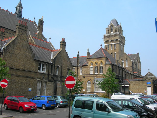 St Charles Hospital, Exmoor Street, W10