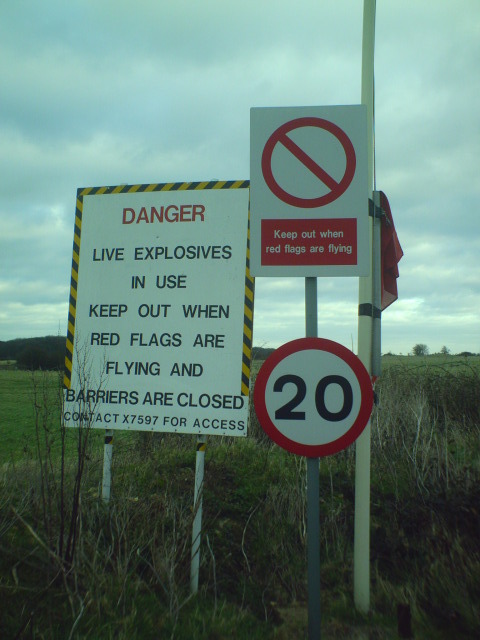 KEEP OUT......or else! © Sam Tait cc-by-sa/2.0 :: Geograph Britain and ...