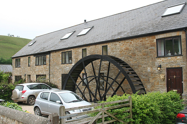Corton Denham: waterwheel at Whitcombe Farm