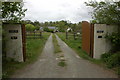 Entrance to Carreg Dyn, Rhosygilwen