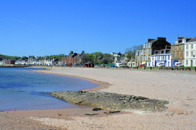 Newton Beach, Millport © John McLeish :: Geograph Britain and Ireland