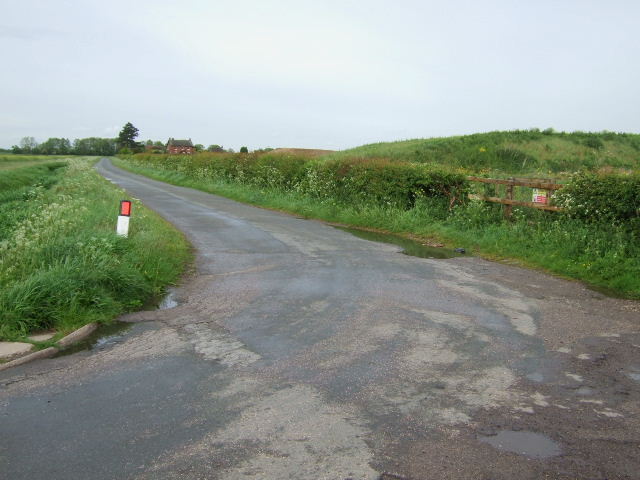 The road to Whitemoor Haye © John Poyser cc-by-sa/2.0 :: Geograph ...