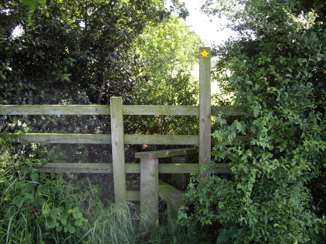 Footpath off South Cheshire Way