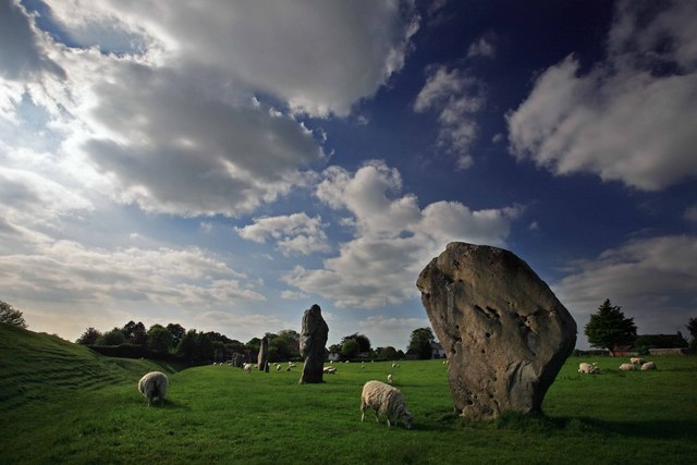 Avebury Ring © Simon Barnes Cc By Sa20 Geograph Britain And Ireland