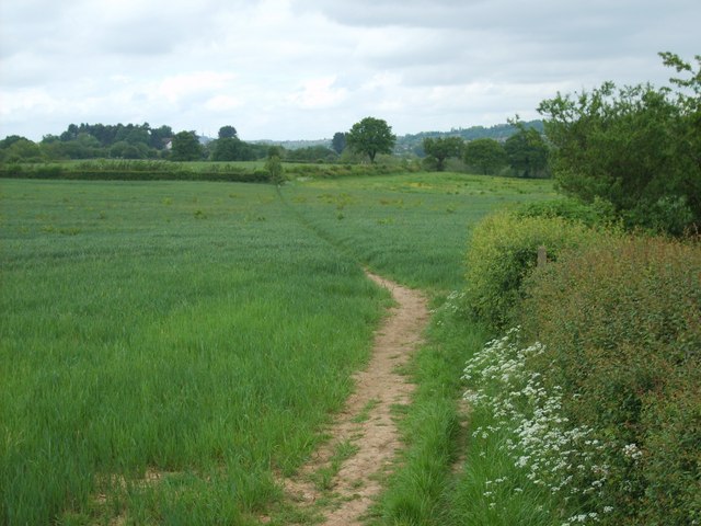 well-worn-path-gordon-griffiths-cc-by-sa-2-0-geograph-britain-and