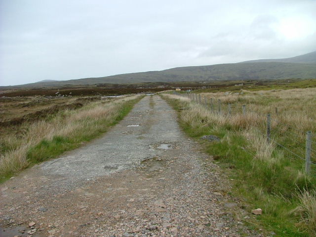 Track to Loch Ceann a' Bhaigh