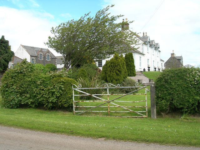 Gerranton farmhouse and buildings