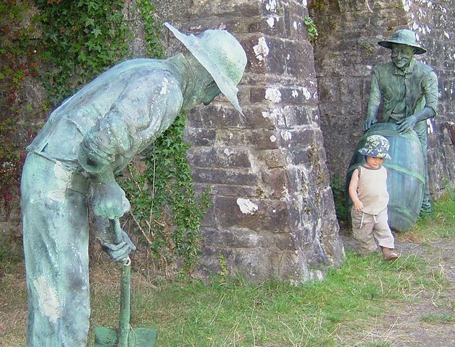 Statues of Lime Kiln workers, Goetre Wharf outdoor museum.