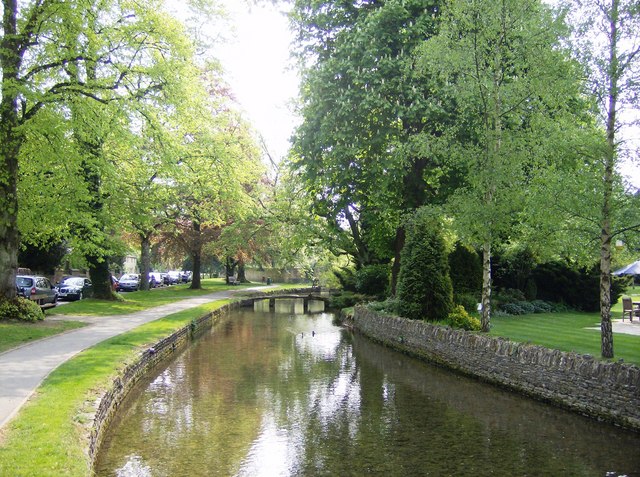 Lower Slaughter without the tourists © Graham Horn cc-by-sa/2.0 ...