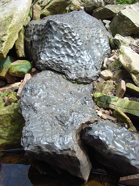 Black limestone, Kettlegrain Sike