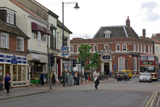 Market Place, Driffield © Stephen McKay cc-by-sa/2.0 :: Geograph ...