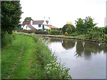 SK6682 : Chesterfield Canal by Geoff Pick