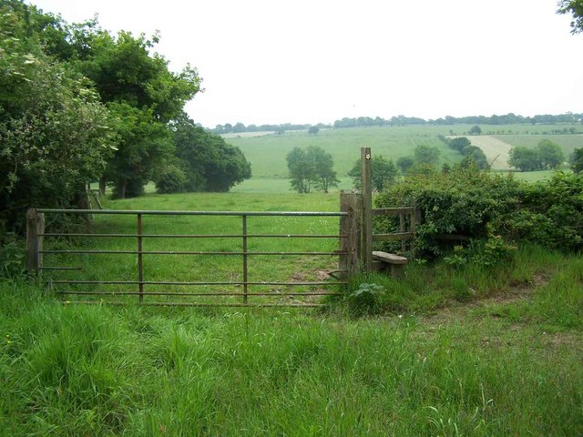 Newhouse Gorse, Staffordshire Moorlands - area information, map, walks ...