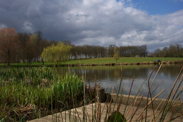 The Lake At Buscot Park © Tim Kirby :: Geograph Britain And Ireland