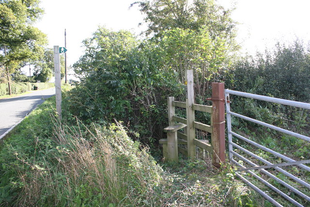 Stile and footpath to Dodleston