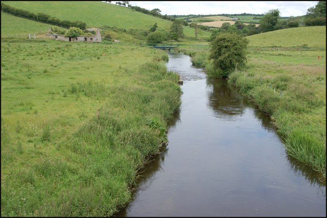 The Newry River at the Sheep Bridge © Albert Bridge cc-by-sa/2.0 ...