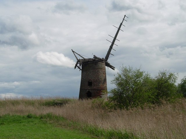 Brograve Level windpump from the west
